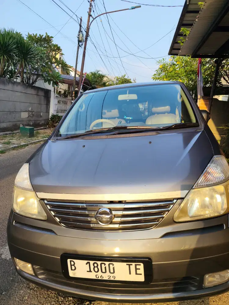 Nissan Serena 2009 Bensin