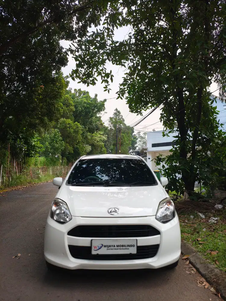 [PAKET TERMURAHH] Daihatsu Ayla M 1.0 AT 2015 Putih