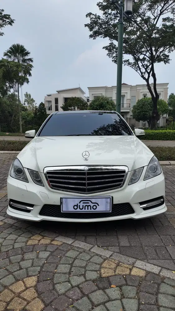 Mercedes-Benz E300 2013 Bensin