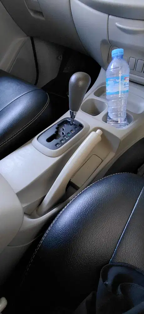 Toyota Kijang Innova 2015 Bensin