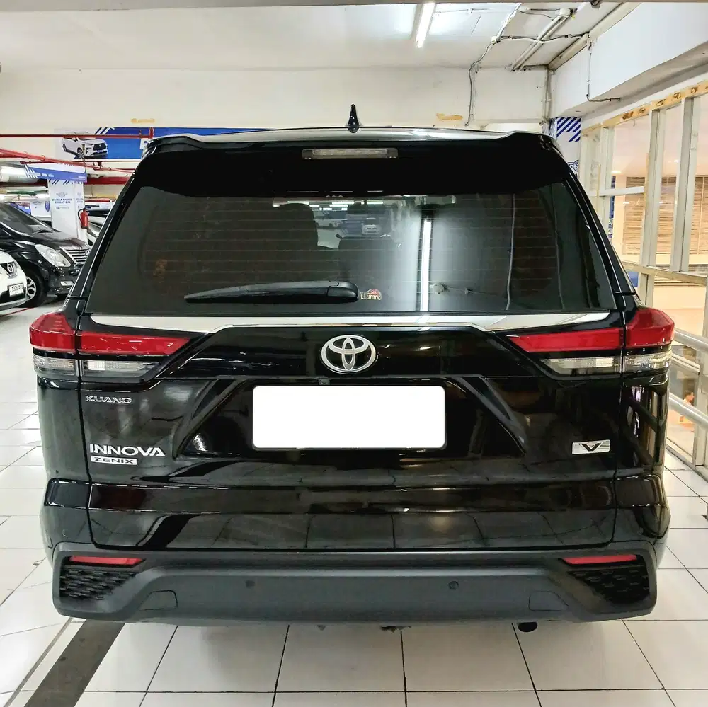 ZENIX V A/T Bensin 2022