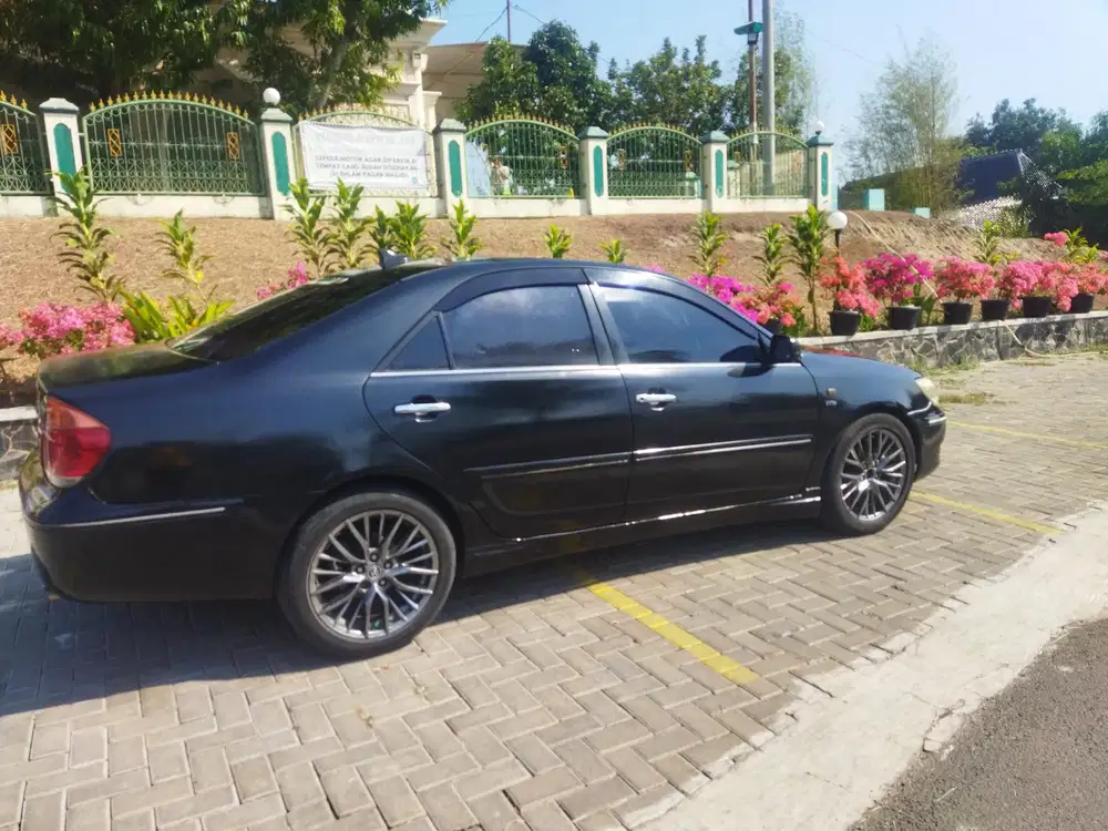 Toyota Camry 2004 Bensin