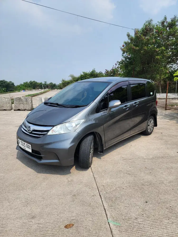 Honda Freed 2013 Bensin