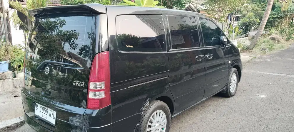 Nissan Serena 2007 Bensin