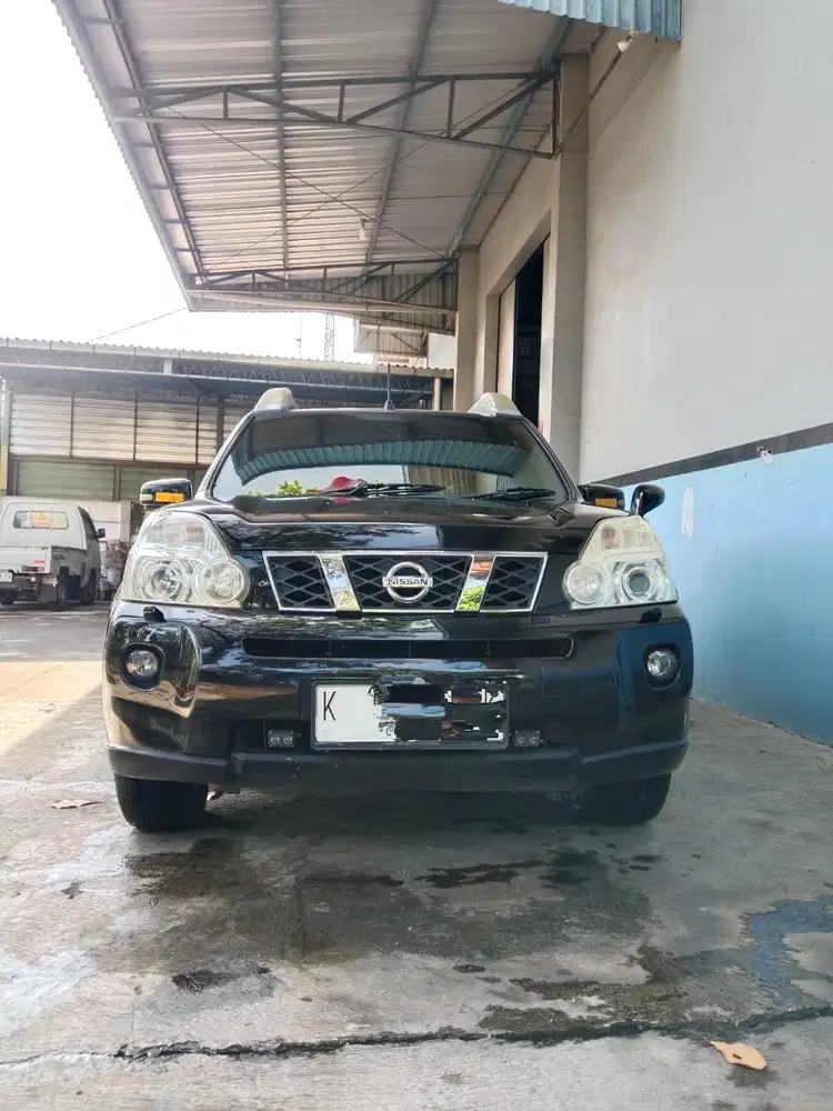 Nissan X-Trail 2011 Bensin