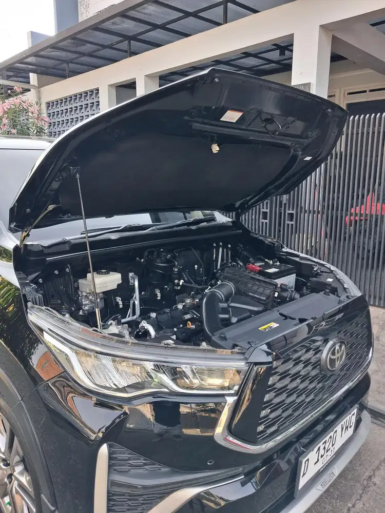 Innova Zenix Q TSS Hybrid Modelista 2023