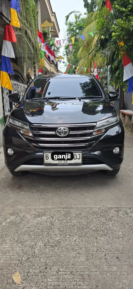 Toyota Rush 2023 Hitam