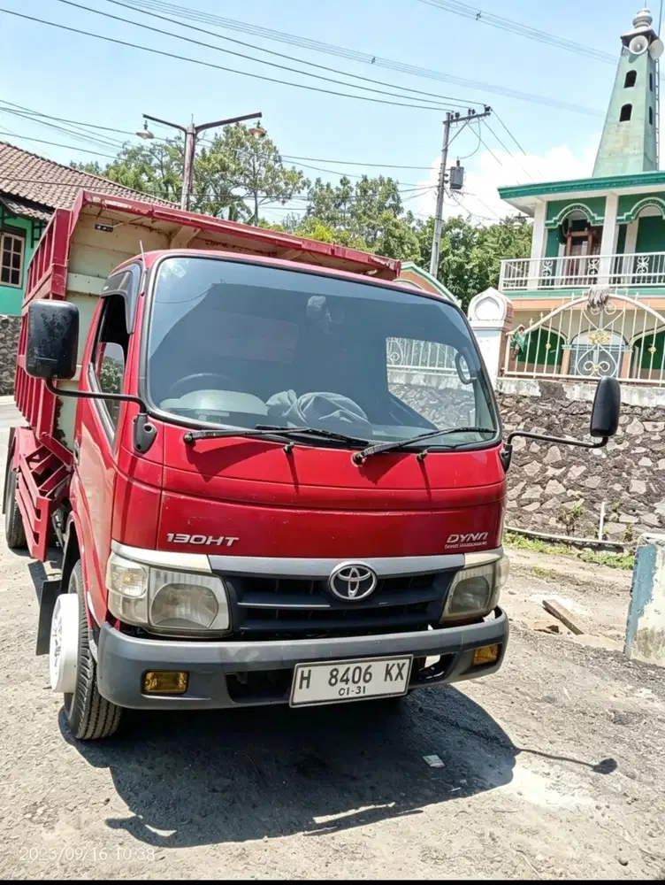 Toyota Dyna 2013 Diesel