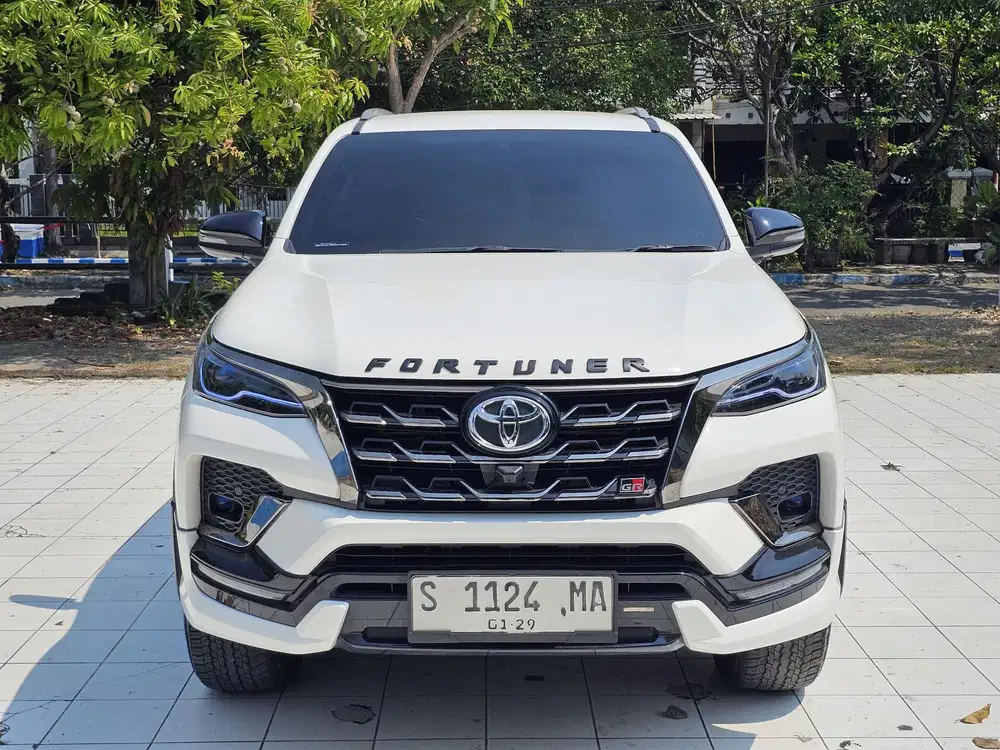 Toyota Fortuner VRZ GR 2.8 AT 2023