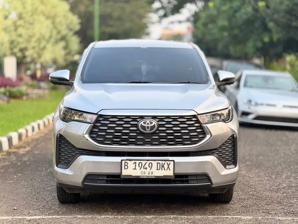 Zenix 2.0 G cvt 2023 Silver Metalik