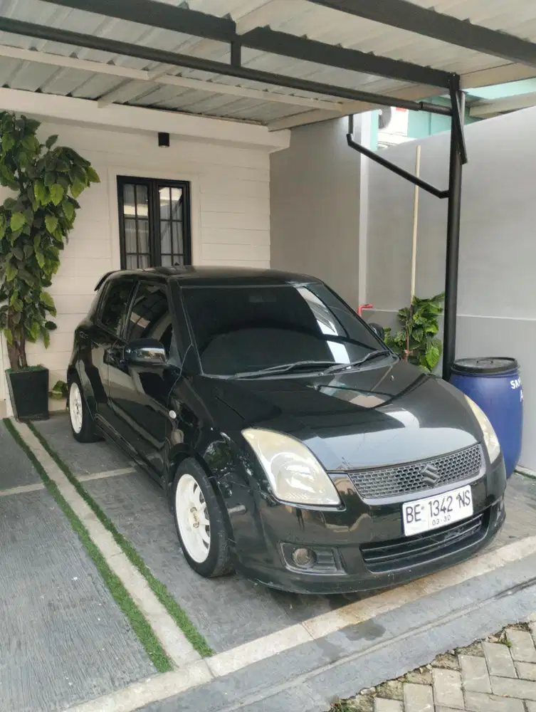 Suzuki Swift 2007 Bensin