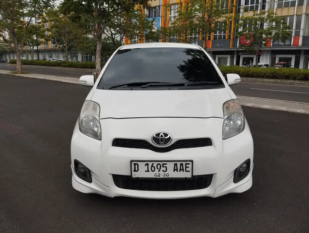 Toyota Yaris 2012 Bensin