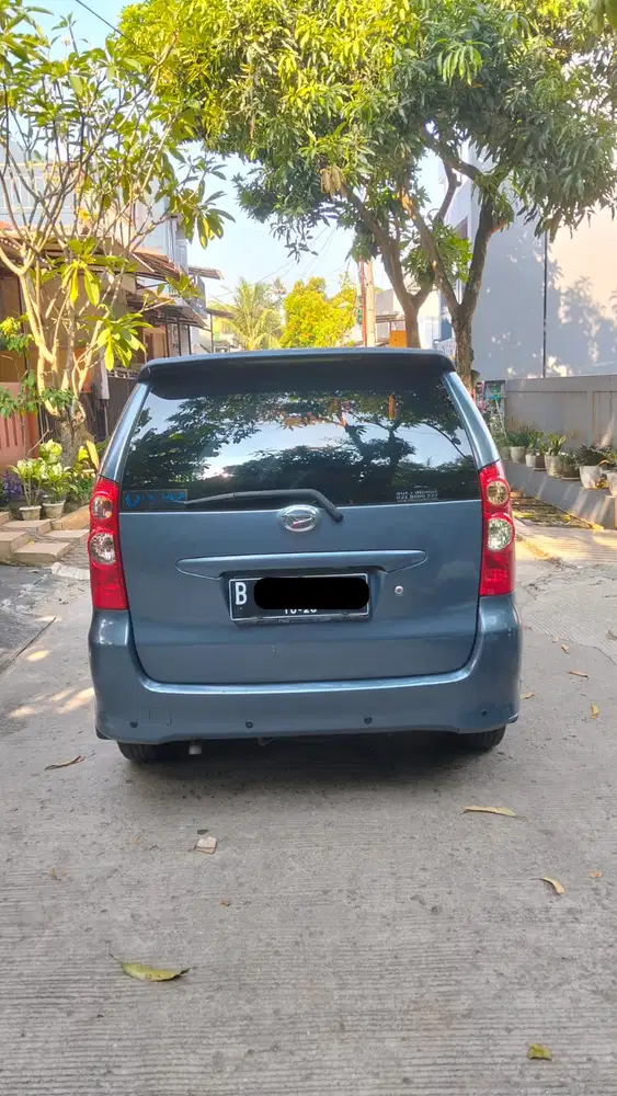 Daihatsu Xenia 2011 Bensin