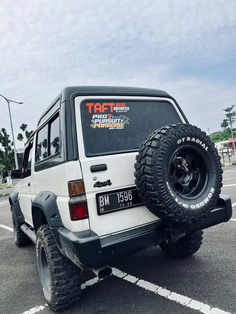 Daihatsu Rocky 2000 Diesel