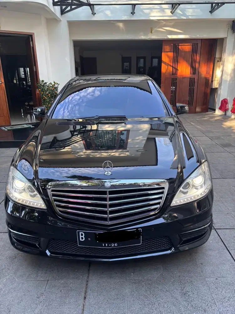 Mercedes-Benz S350L 2010 Bensin
