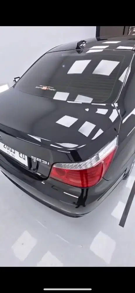 BMW 523i 2010 Bensin