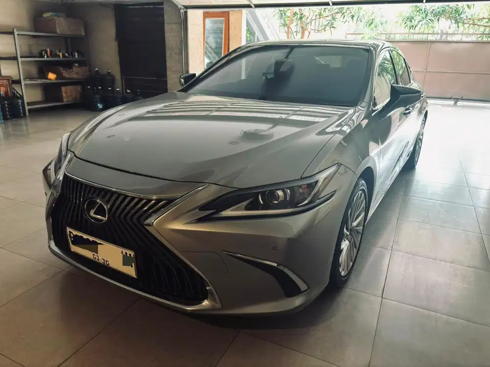 Lexus ES300h 2020 Bensin