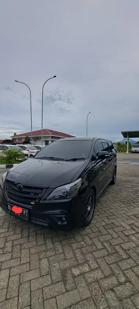 Toyota Kijang Innova 2014 Diesel