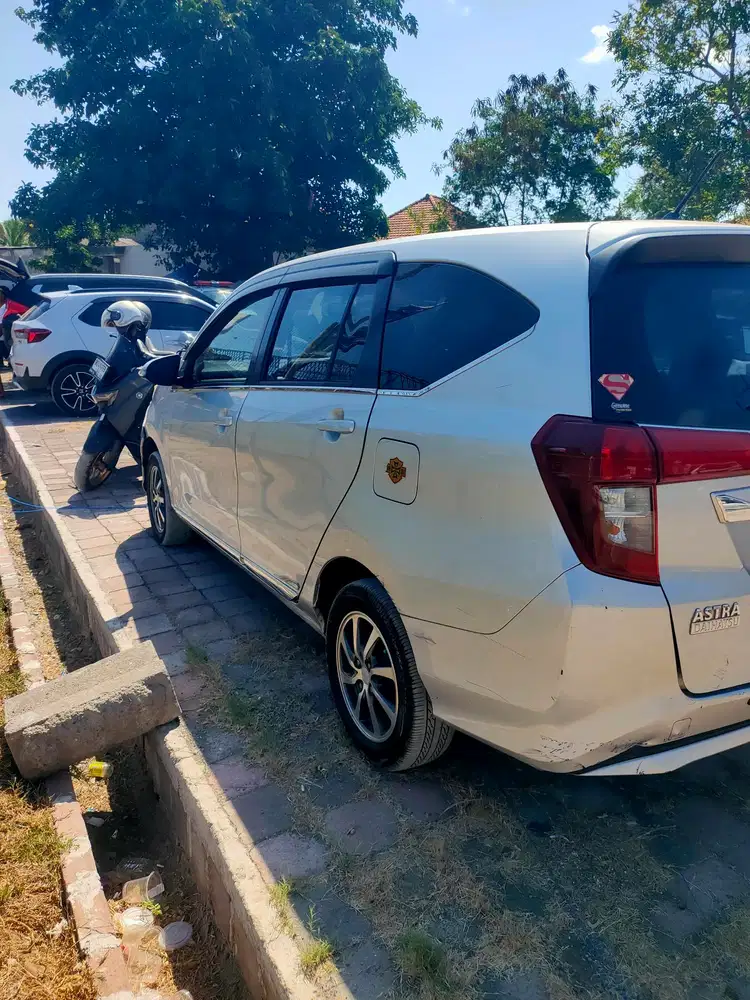 Daihatsu Sigra 2016 Bensin