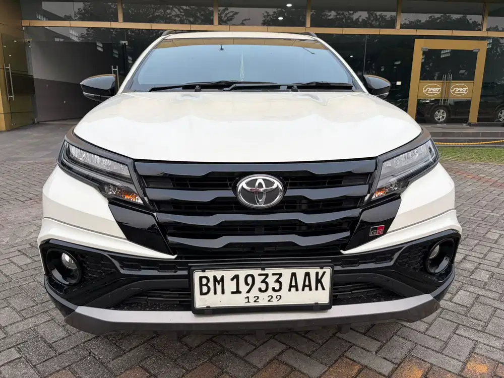 Raize GR Sport Turbo Two Tone 1.0 Matic 2021