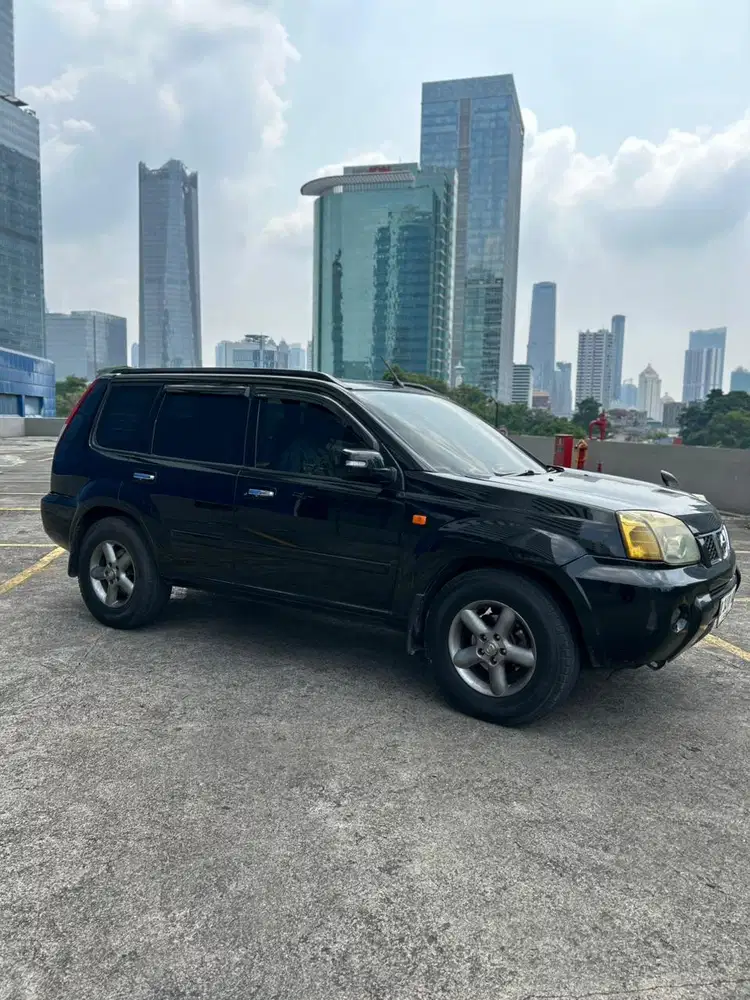 Bismillah Dijual Nissan X-Trail 2006 Bensin bisa nego sampai jadi