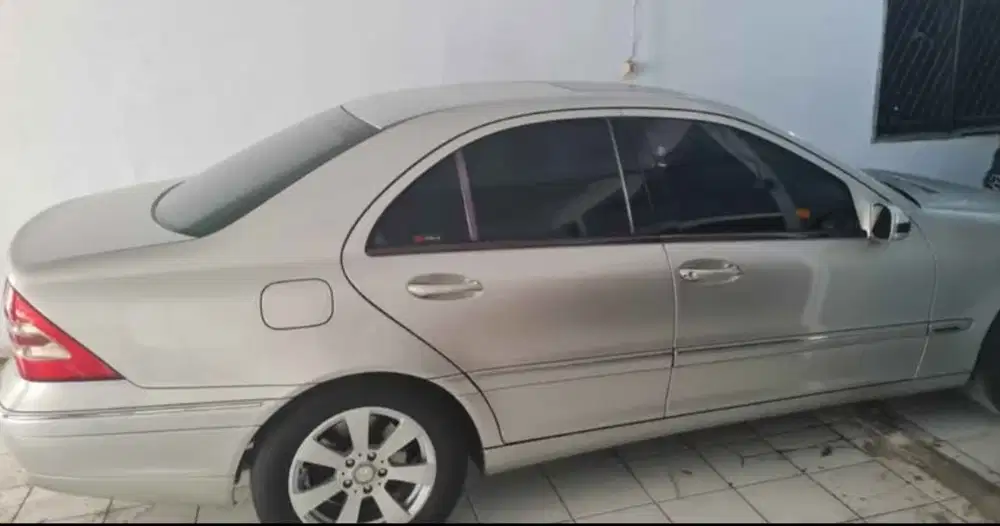 Mercedes-Benz C-Class 2001 Bensin