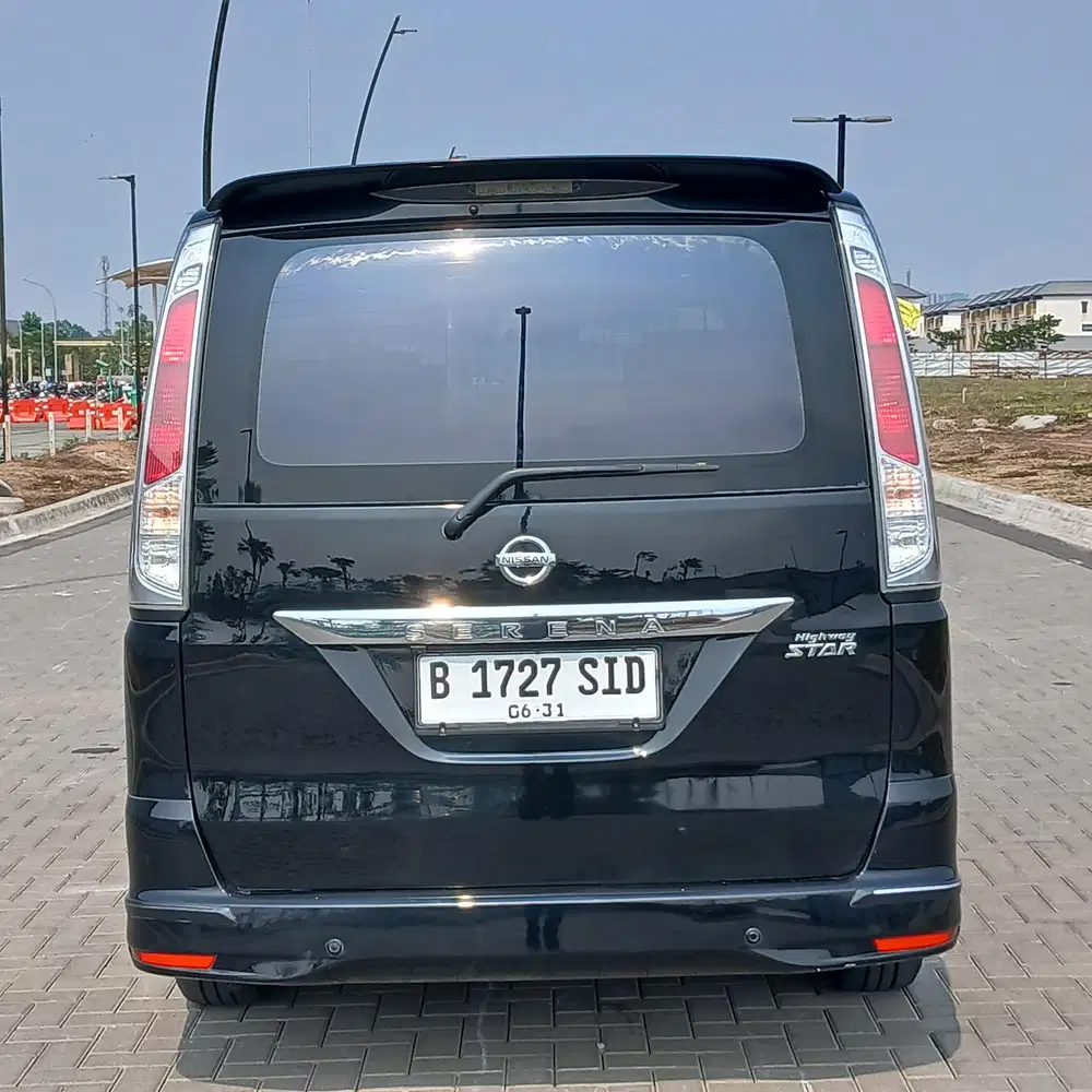 Nissan Serena 2014 Bensin