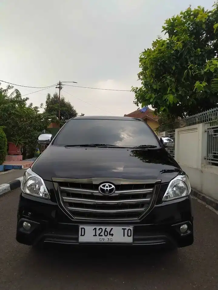 Toyota Kijang Innova 2015 Bensin