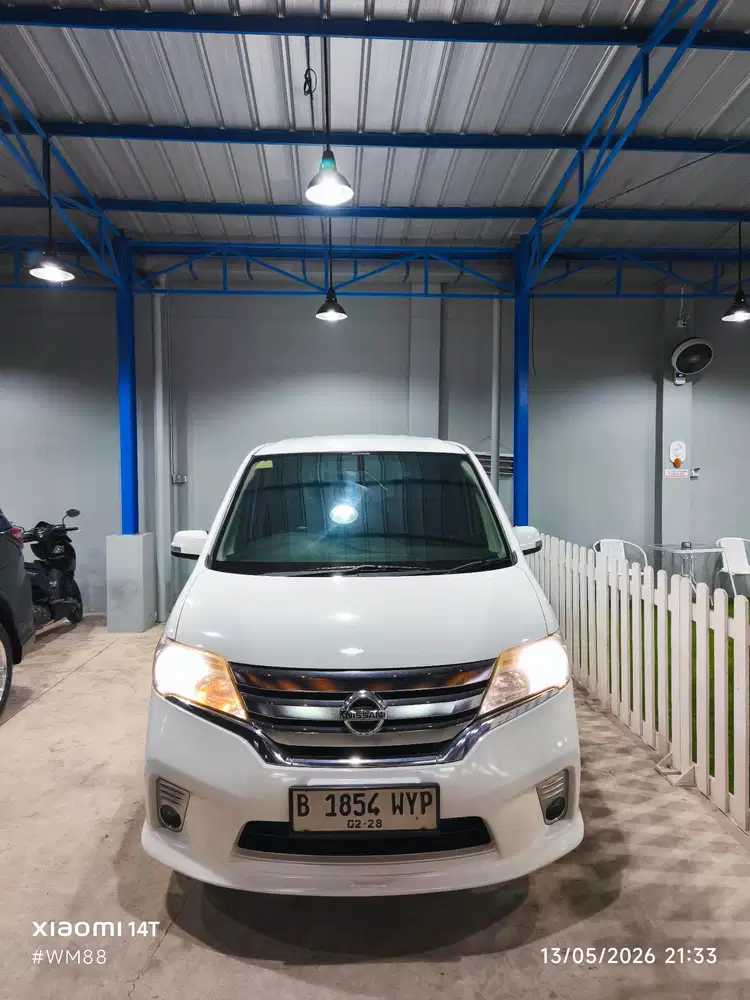 Nissan Serena 2013 Bensin