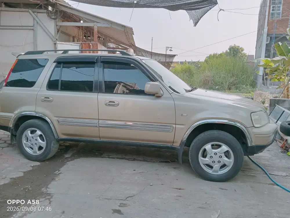 Honda CR-V 2001 Bensin