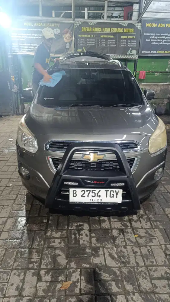 Chevrolet Spin 2013 Bensin