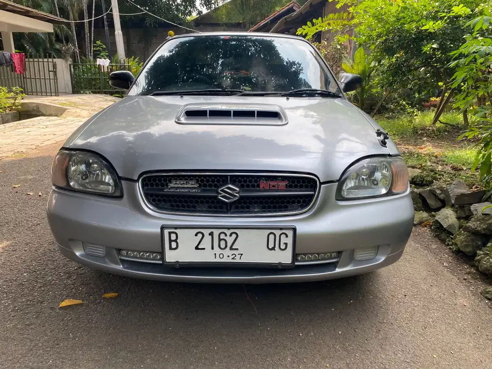 Suzuki Baleno DX AT 2002 Bensin