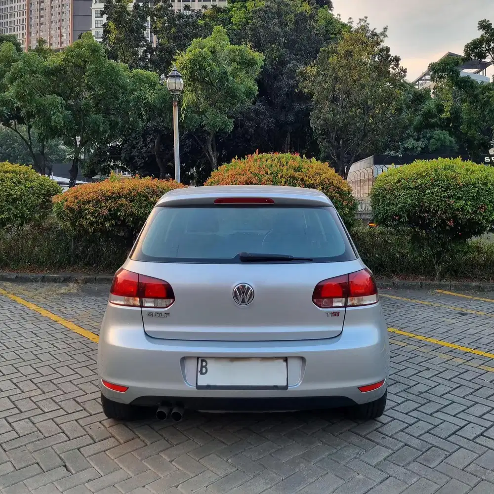 VW GOLF 1.4 TSI AT KM 60RB!!