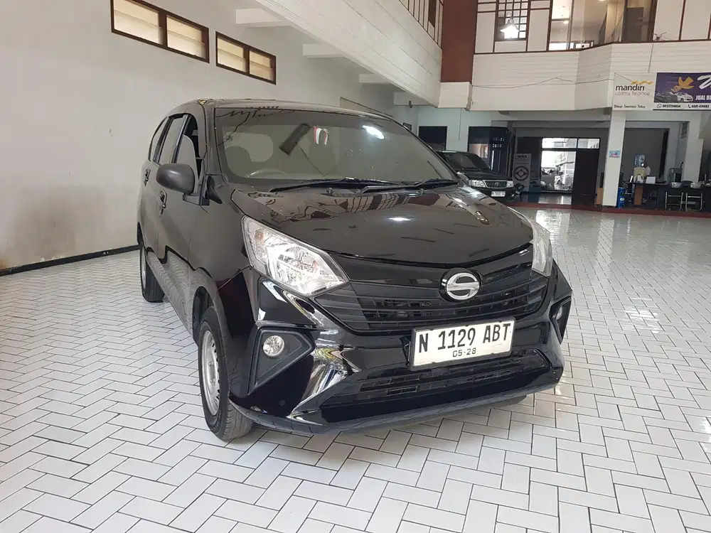 Daihatsu Sigra D 1.0L MT 2023 Bensin