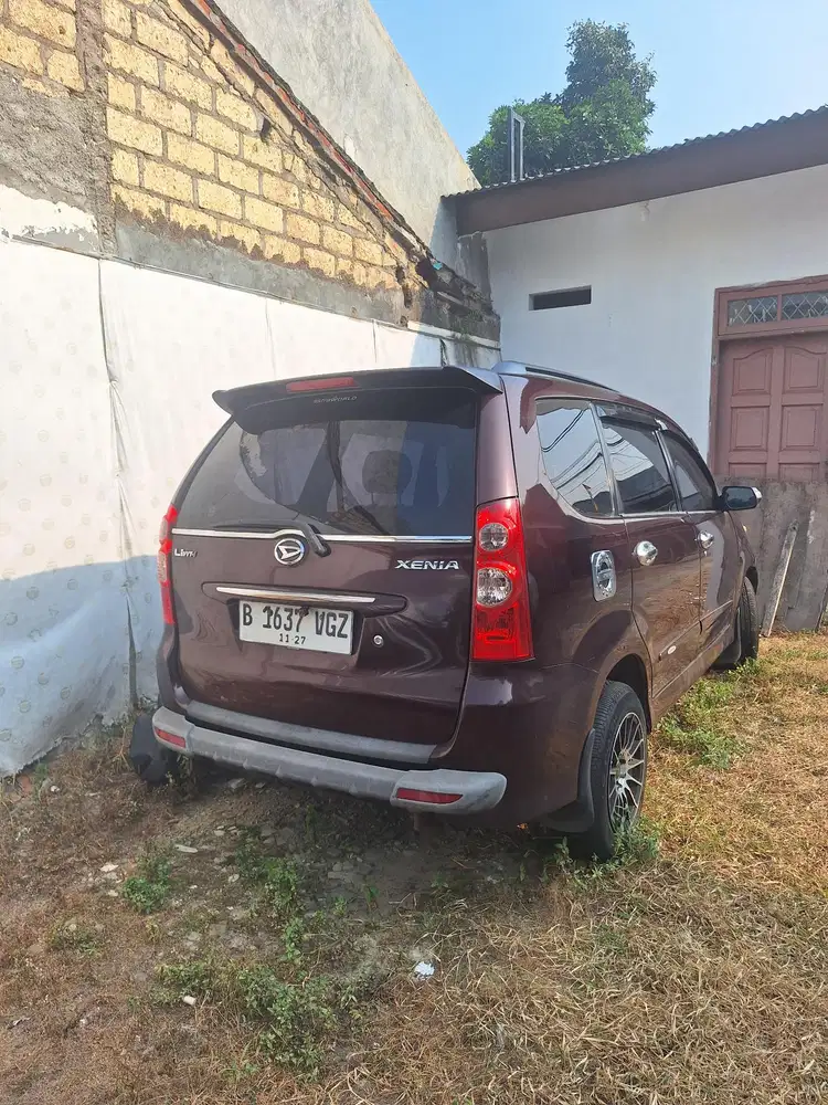 Daihatsu Xenia 2009 Bensin