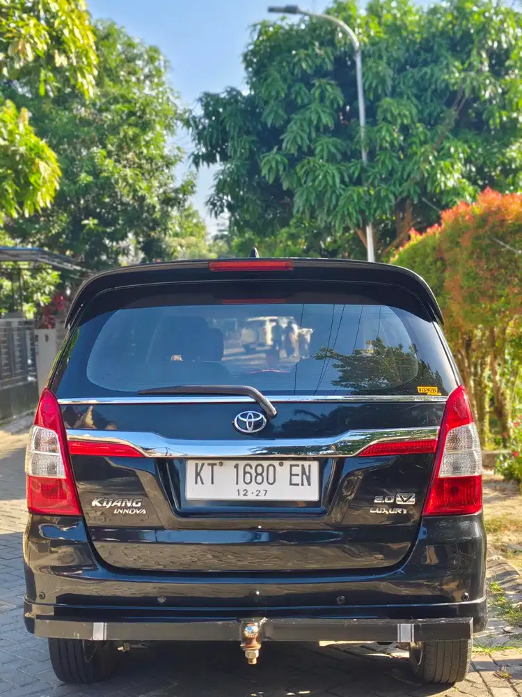 Toyota Kijang Innova 2014 Bensin