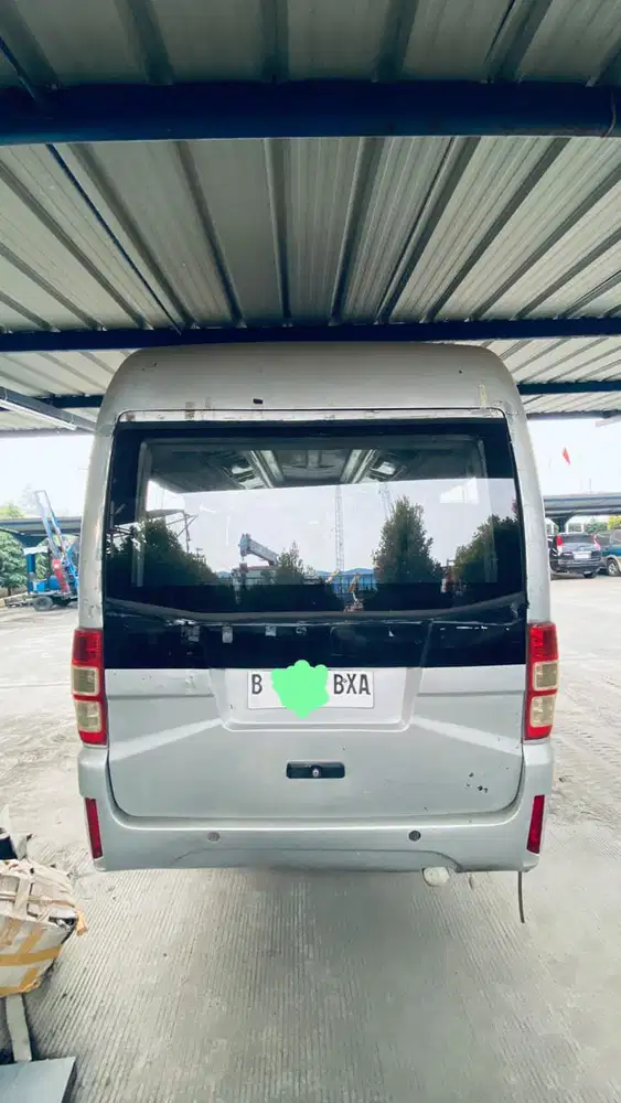 Isuzu Elf 2019 Bensin