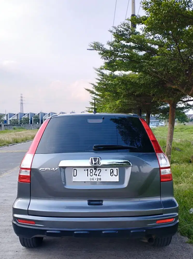 Honda CR-V 2011 A/T Bensin crv