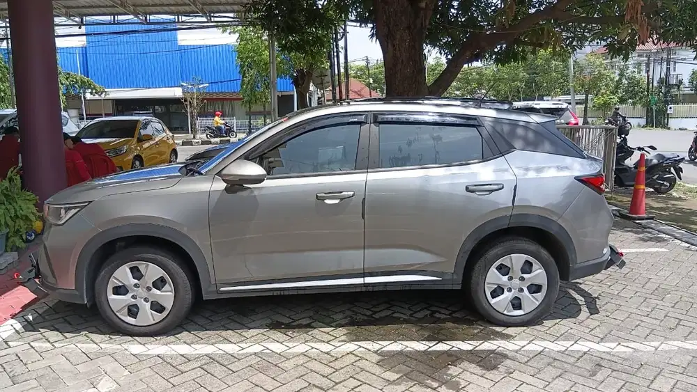 Wuling Alvez 2025 Bensin