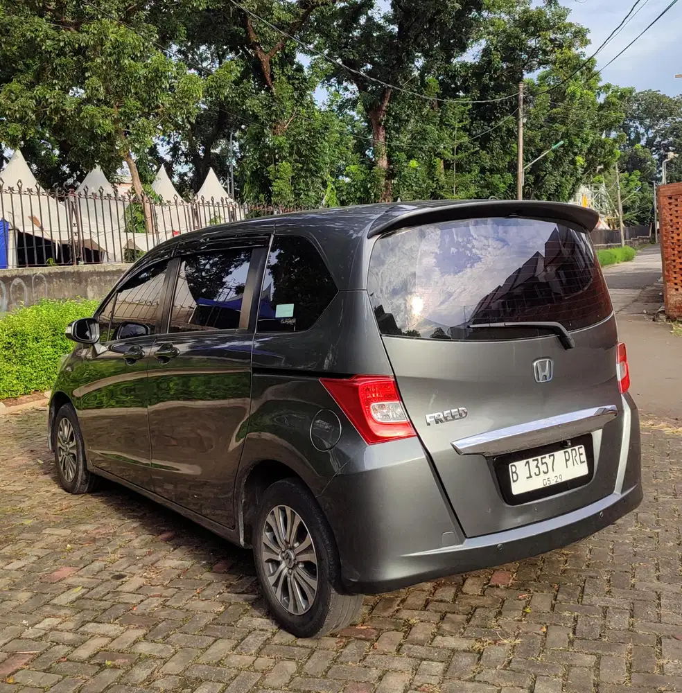 Honda Freed PSD 2014