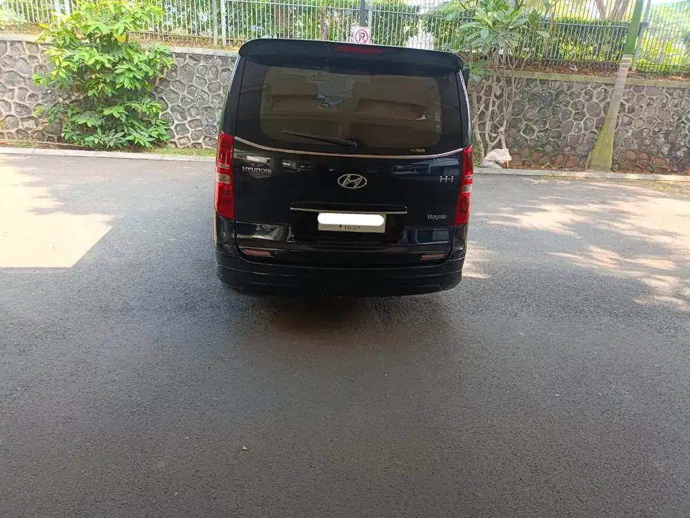 Hyundai H1 - Royale Bensin 2014