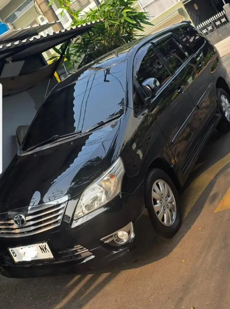 Kijang Innova 2011 Captain Seat Pribadi