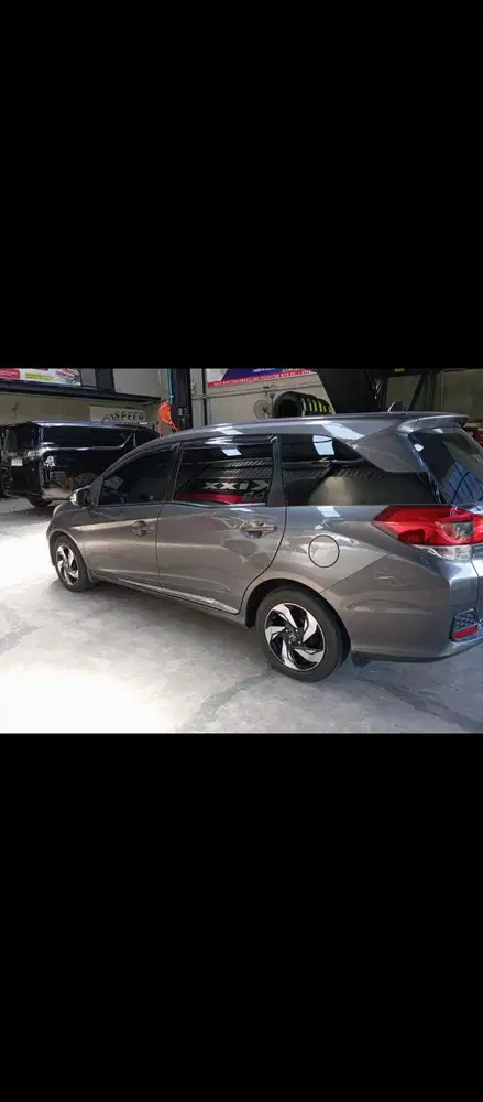 Honda Mobilio 2015 km 83rb