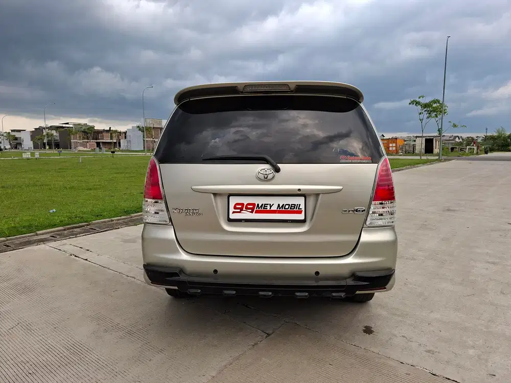 Innova 2.0 G MT Bensin 2009 Silver innova g mt bensin 2010