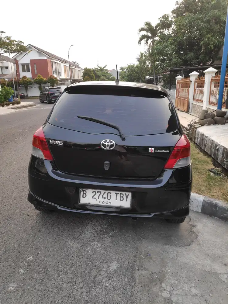 Toyota Yaris 2011 Bensin