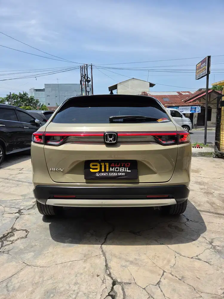 [ ODO 17 RIBUAN ] HONDA HRV HR-V 1.5 E SENSING CVT TAHUN 2023