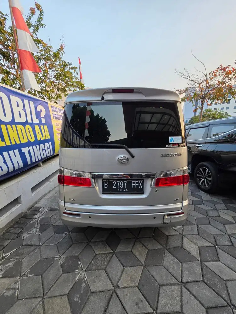 Daihatsu Luxio 2021 Bensin