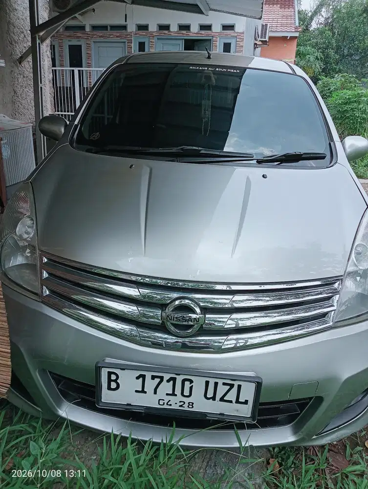 Nissan Grand livina 2013 Bensin