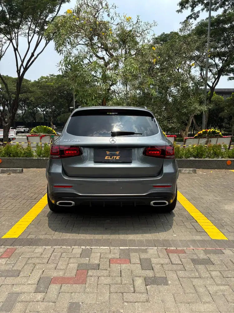 Mercedes Benz GLC200 AMG Night Edition 2022