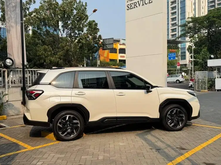 Subaru Forester 2025 Bensin